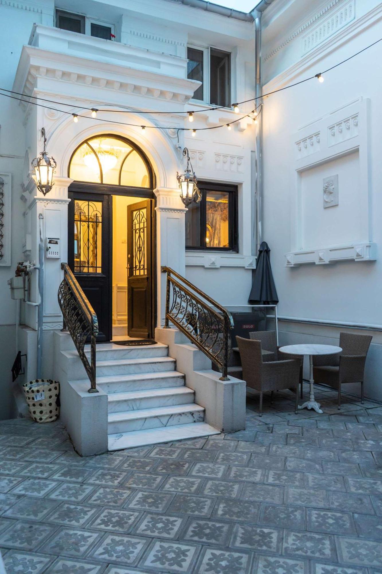 Conacul Coroanei Luxury Boutique Hotel Bukarest Eksteriør billede