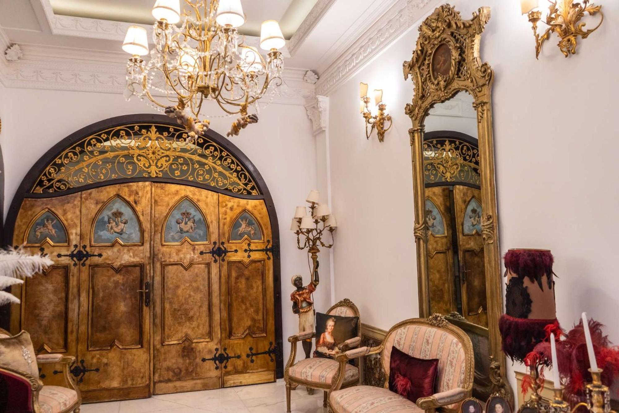 Conacul Coroanei Luxury Boutique Hotel Bukarest Eksteriør billede