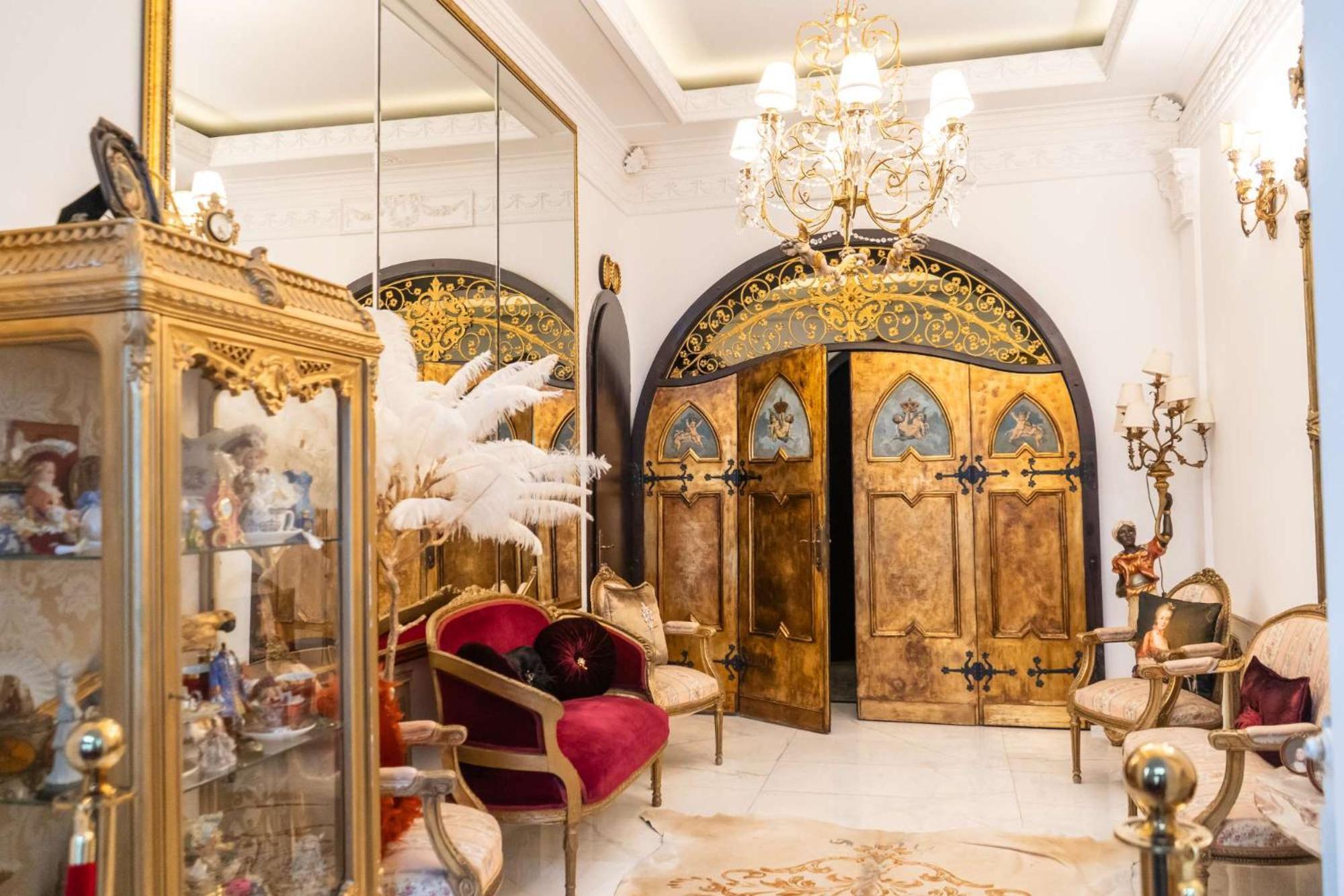 Conacul Coroanei Luxury Boutique Hotel Bukarest Eksteriør billede