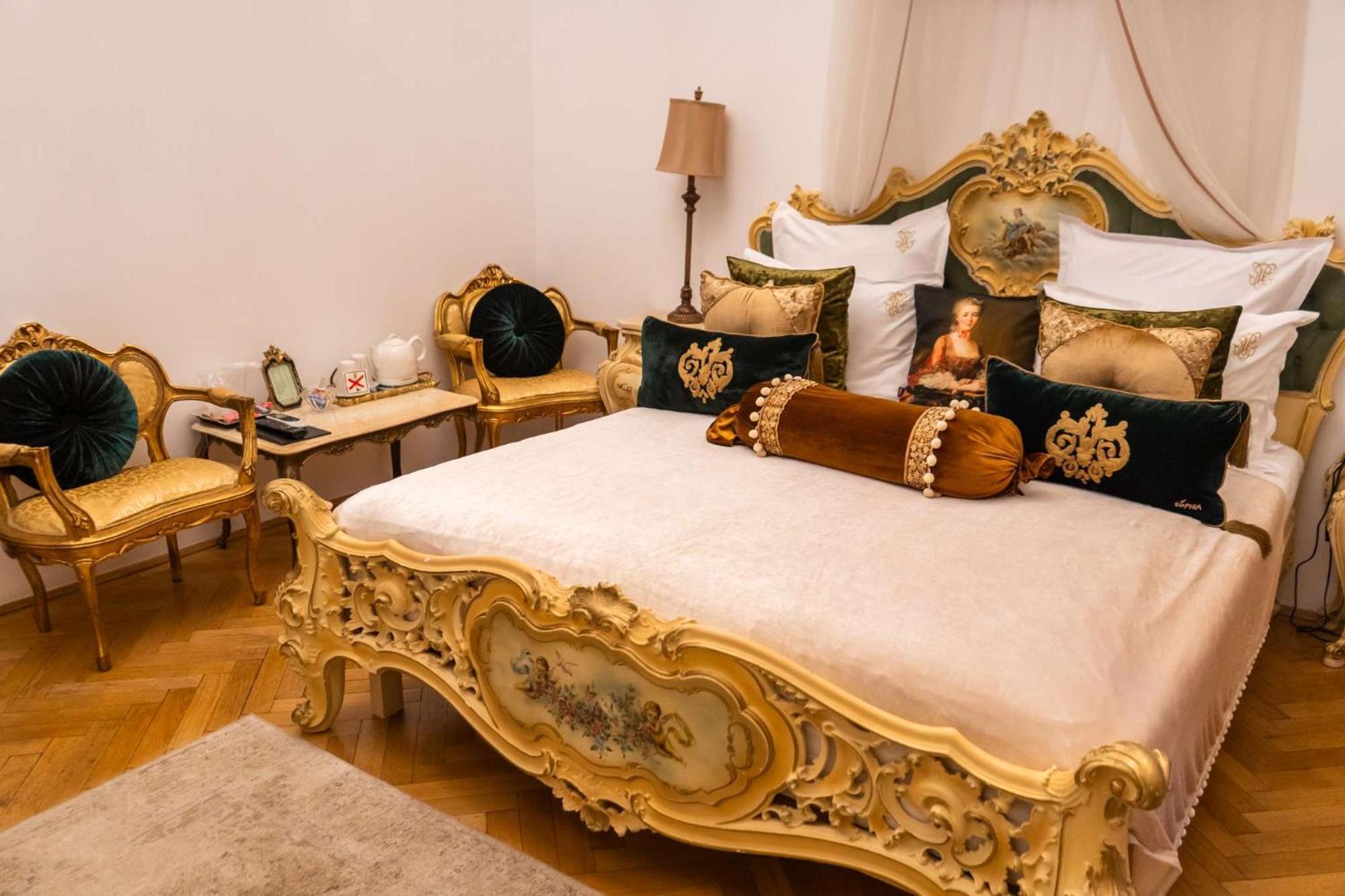 Conacul Coroanei Luxury Boutique Hotel Bukarest Eksteriør billede