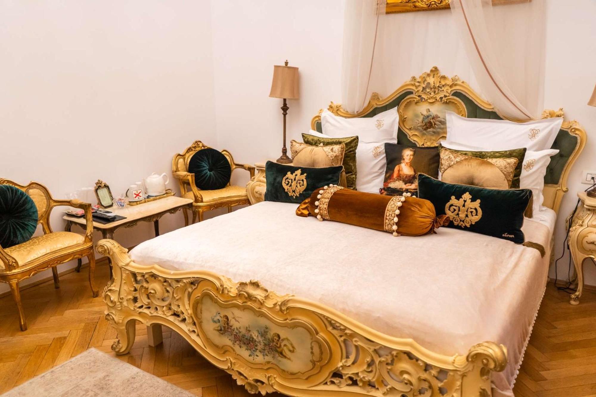 Conacul Coroanei Luxury Boutique Hotel Bukarest Eksteriør billede