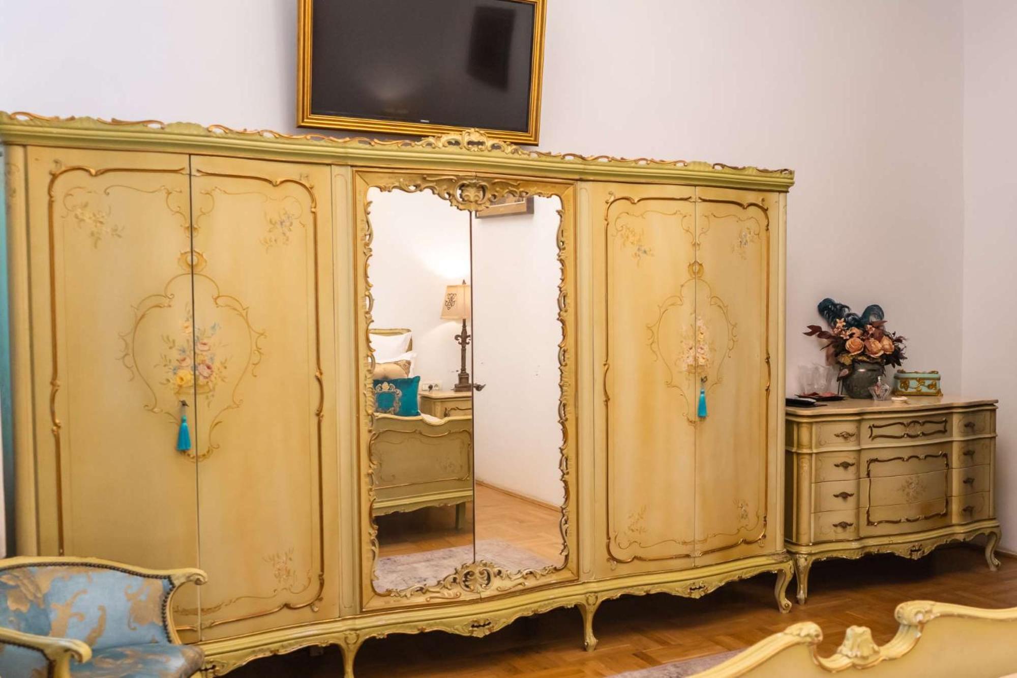 Conacul Coroanei Luxury Boutique Hotel Bukarest Eksteriør billede